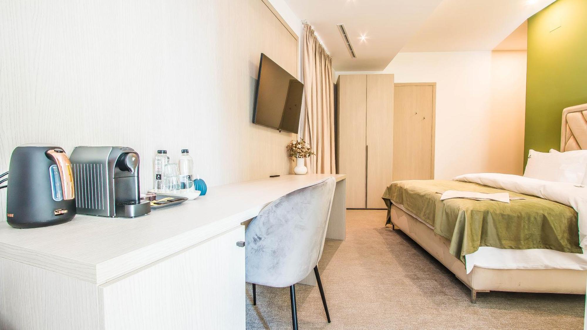 Central Carol Aparthotel 2 Βουκουρέστι Εξωτερικό φωτογραφία
